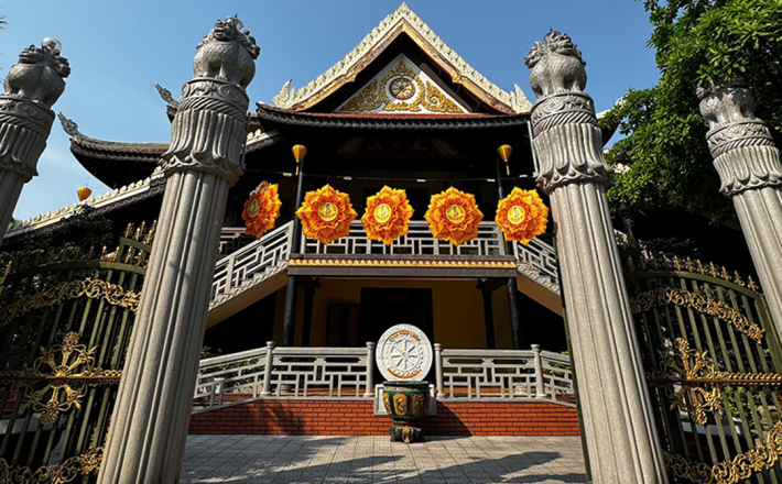 Chùa Pháp Luân